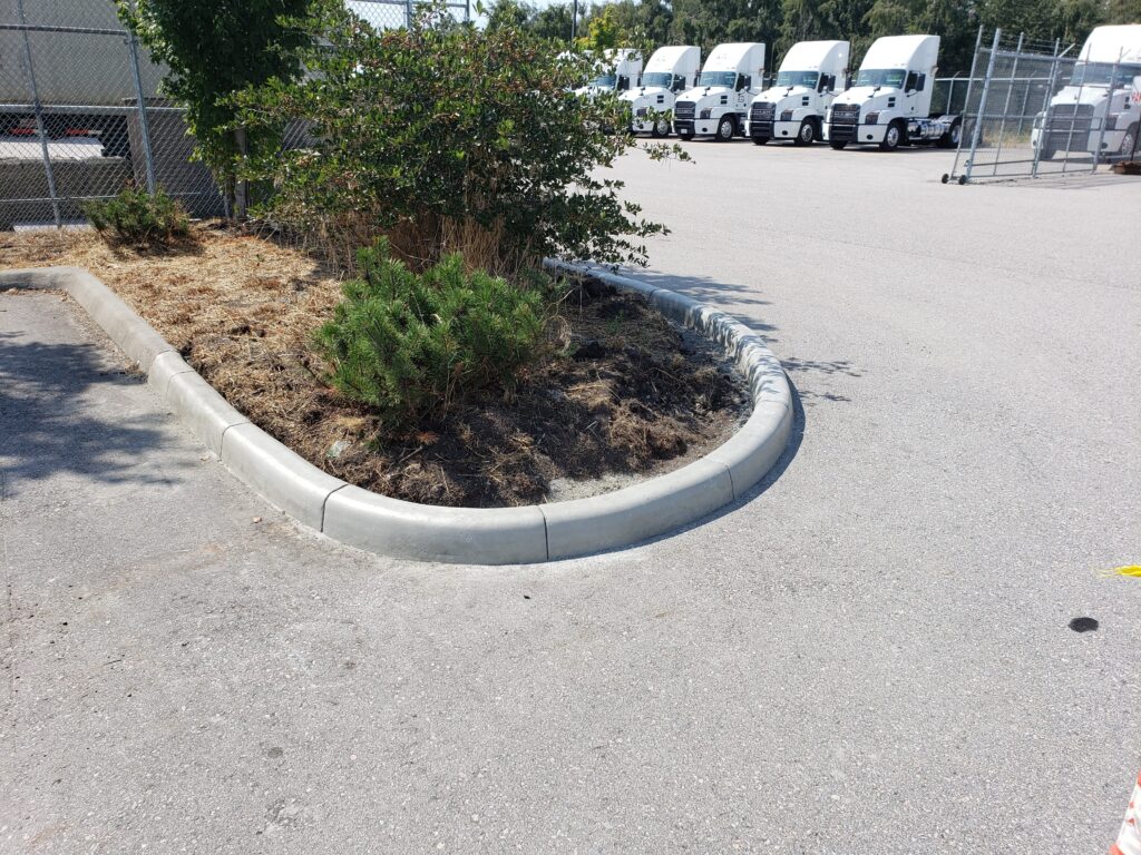 concrete garden curbing